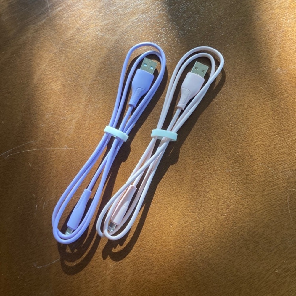 Iphone cable various colors and lengths!